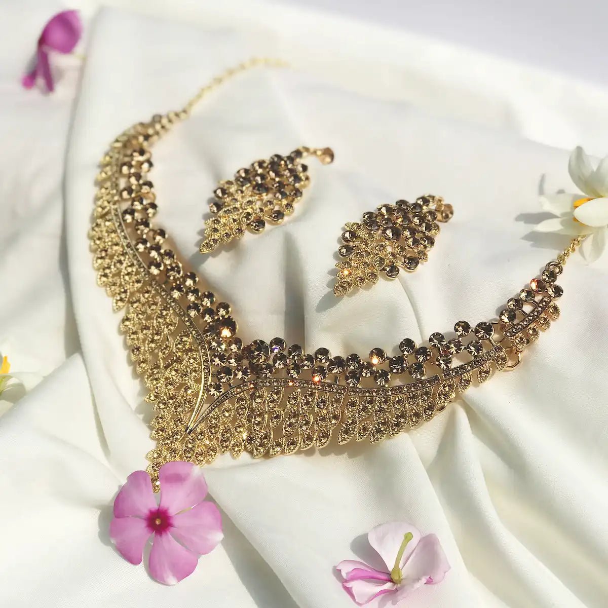 Crystalline Gold 2pcs Necklace Earring Set - Yune