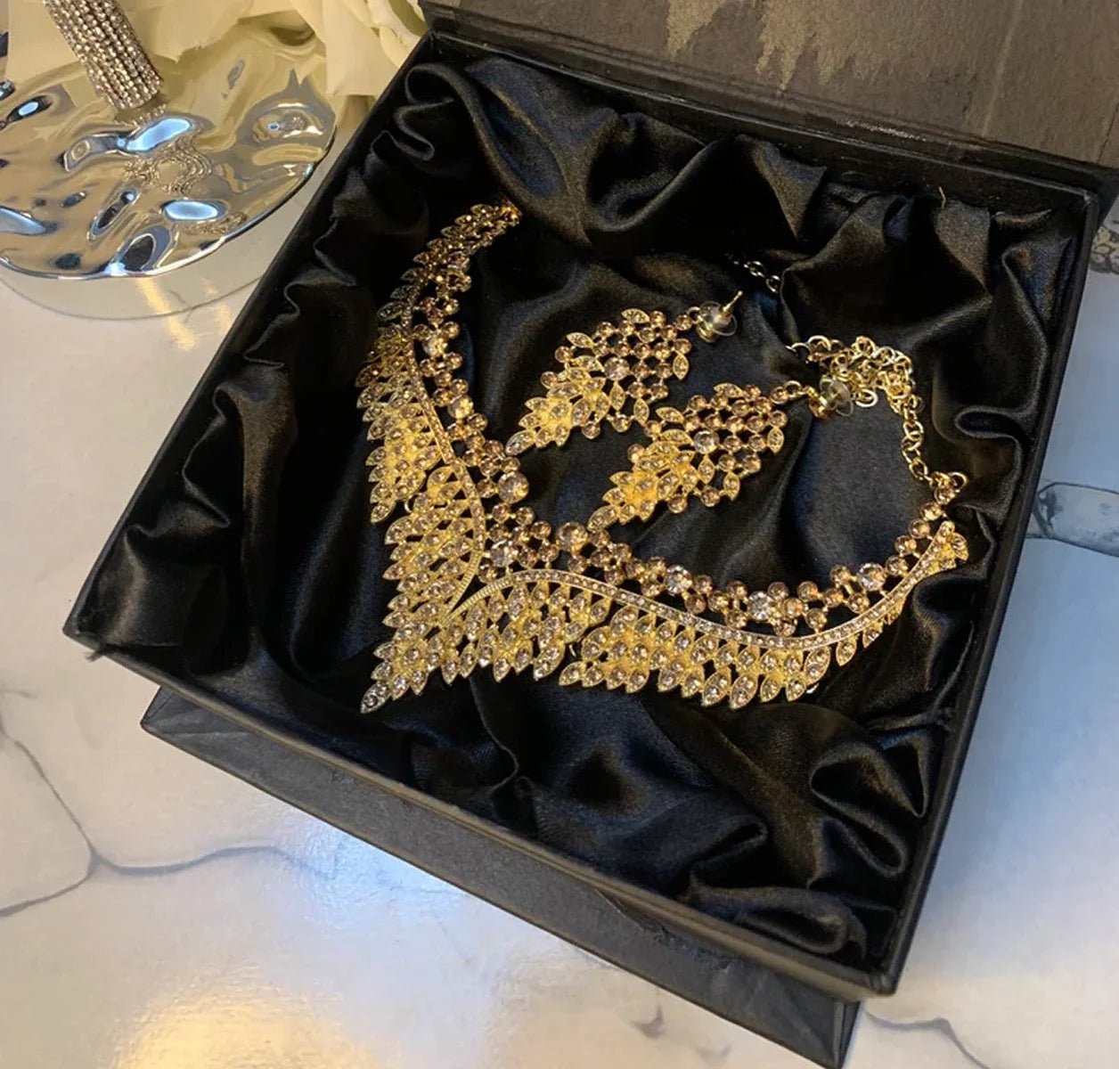 Crystalline Gold 2pcs Necklace Earring Set - Yune