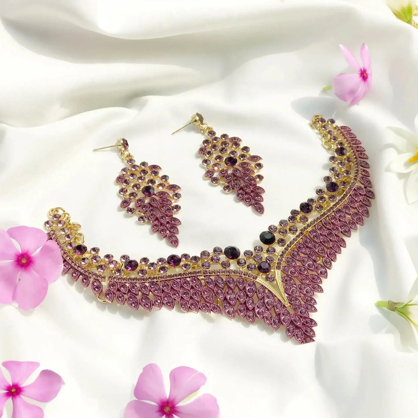 Burgundy Crystals 2pcs Necklace Earring Set