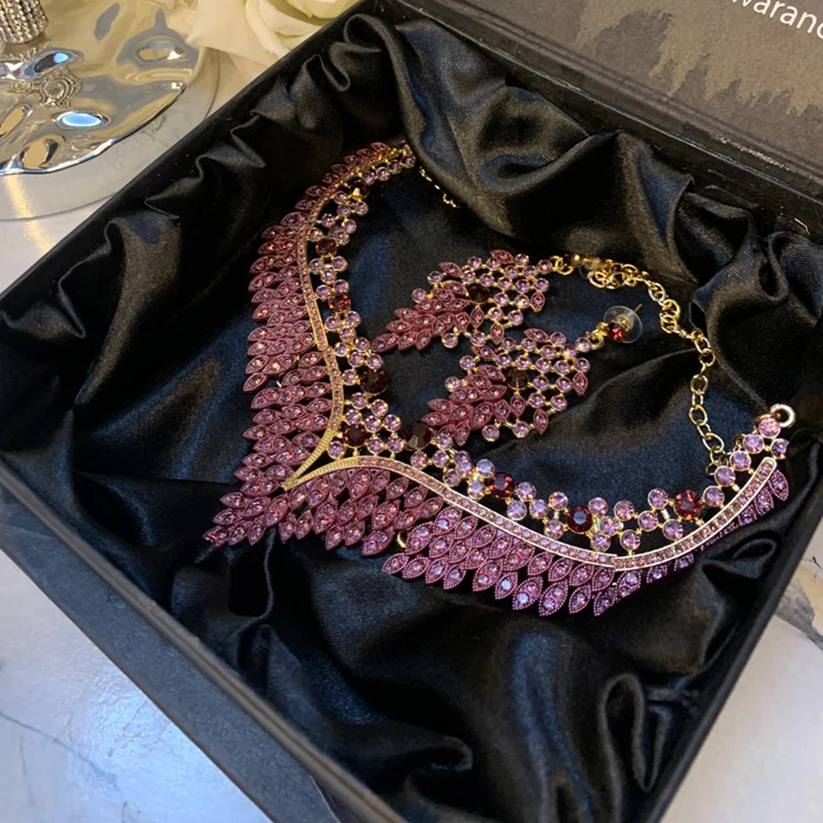 Rosette Two-Piece Necklace Earring Set - Image 2