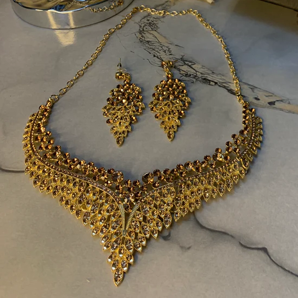 Champagne Two-Piece Necklace Earring Set - Image 3